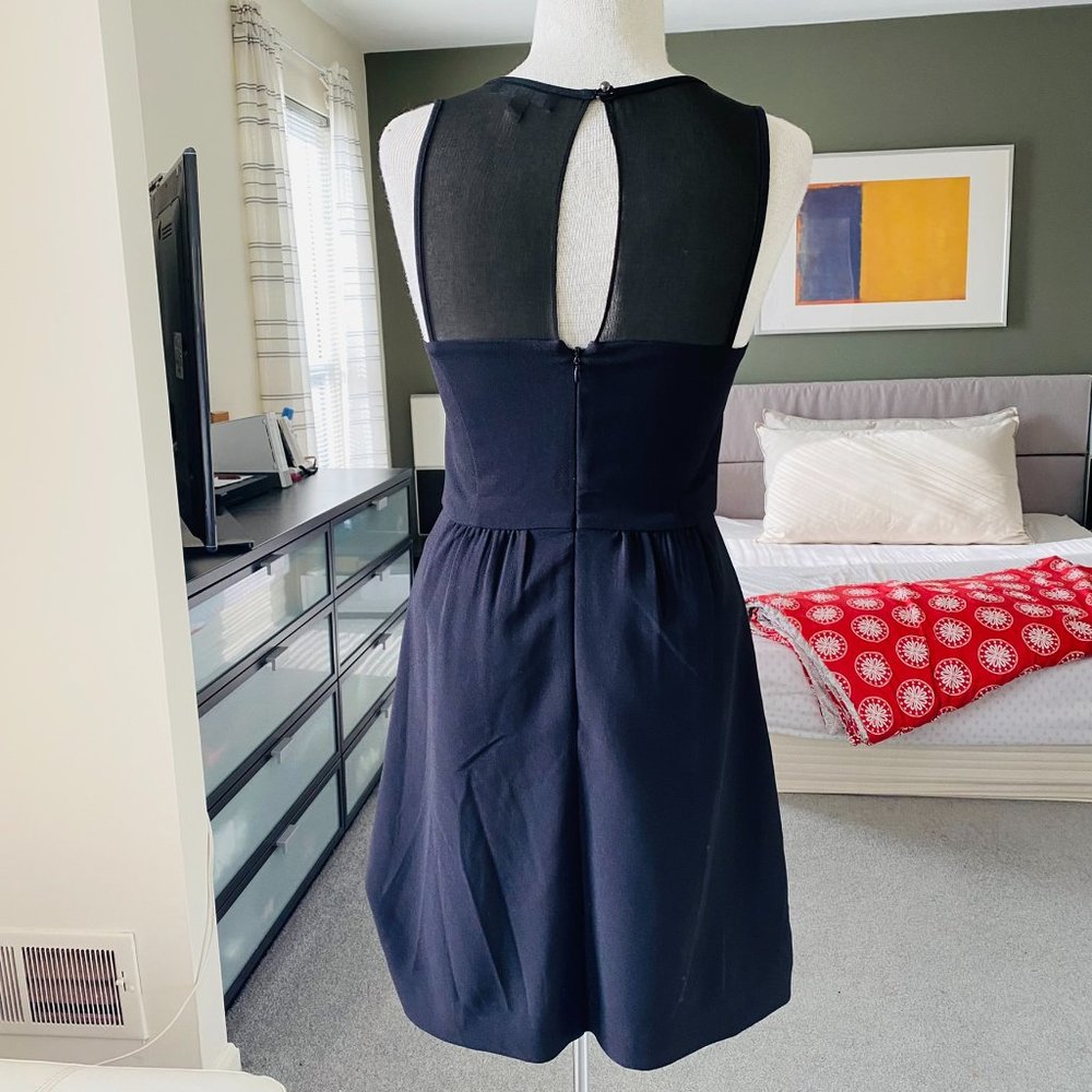- Banana Republic Little Black Dress Size 0    - P38 - Picture 6 of 11